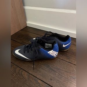 Nike indoor soccer shoes